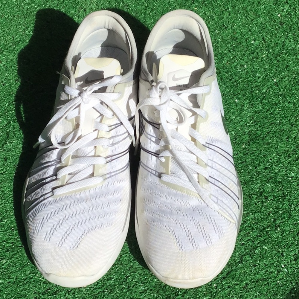 NIKE FREE Tr Women shoes size 9.5